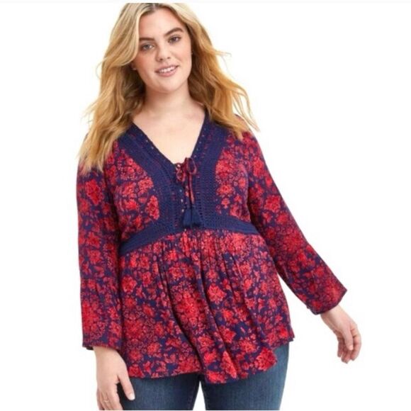 Torrid Lace-Up Babydoll Top Crinkle Gauze Floral Red & Navy Top boho 2x - Picture 1 of 11